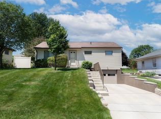 210 Hanna Blvd, Waterloo, IA 50701