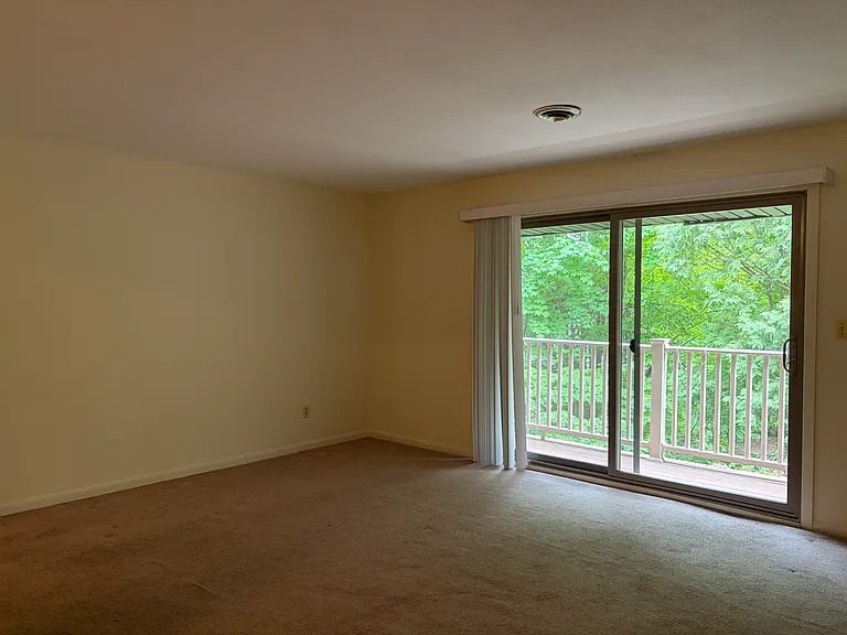 888 Main St #2-F — Photo 9