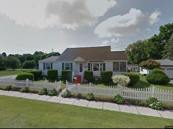 92 Canada Street, Swanton, VT 05488