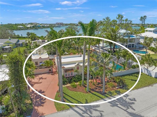 107 Nippino Trl W, Nokomis, FL 34275
