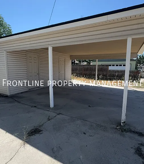 1505 W Rossi St — Photo 6