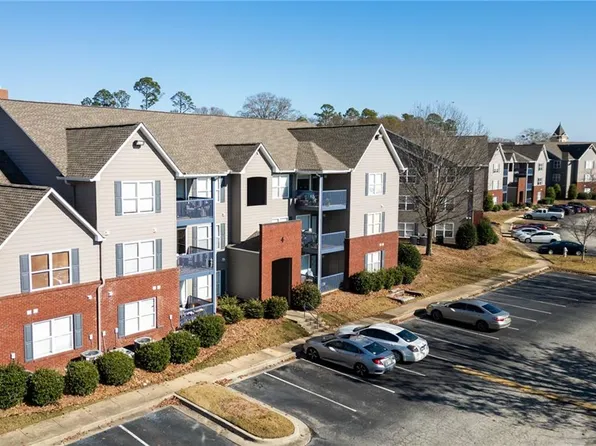 1114 S College St APT 4-102, Auburn, AL 36832