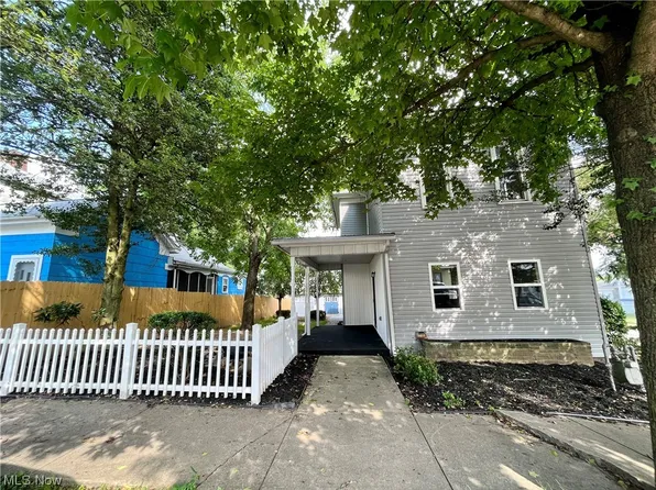 710 Indiana St, Martins Ferry, OH 43935