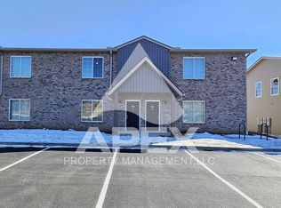 703 Avalon Dr, Louisville, TN 37777