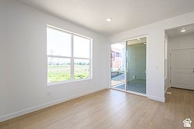 4th image of 1533 S 920 W #127