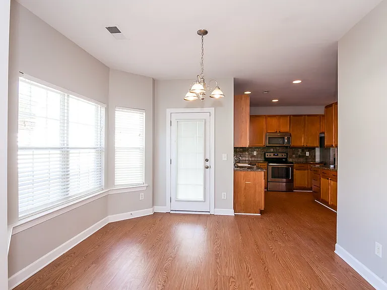 2870 Island Point Dr NW — Photo 6
