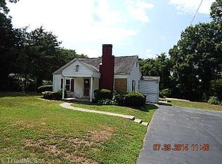 744 Voss St, Winston Salem, NC 27105