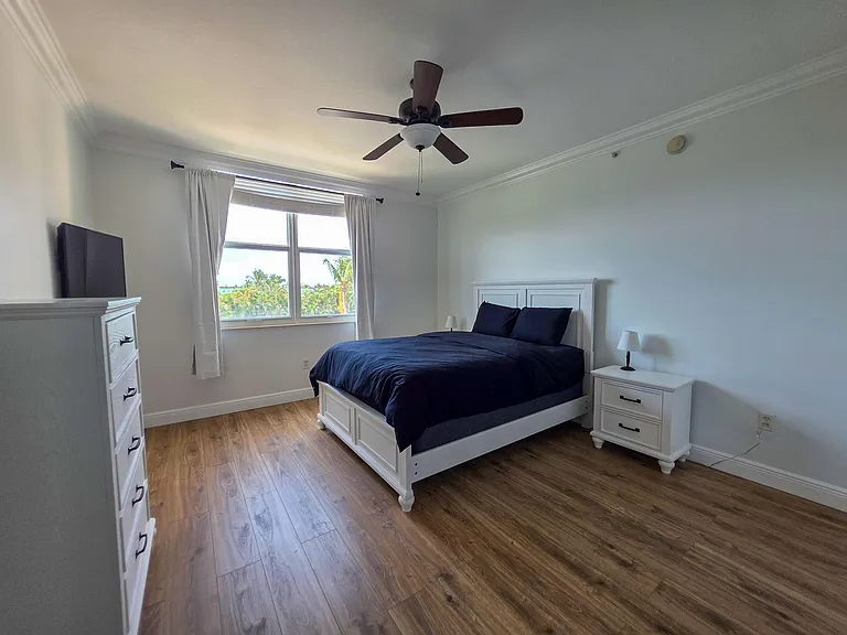 806 Windward Way #323 — Photo 23