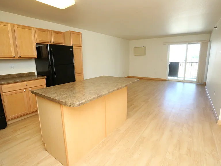Badlands Apartments I — Photo 13