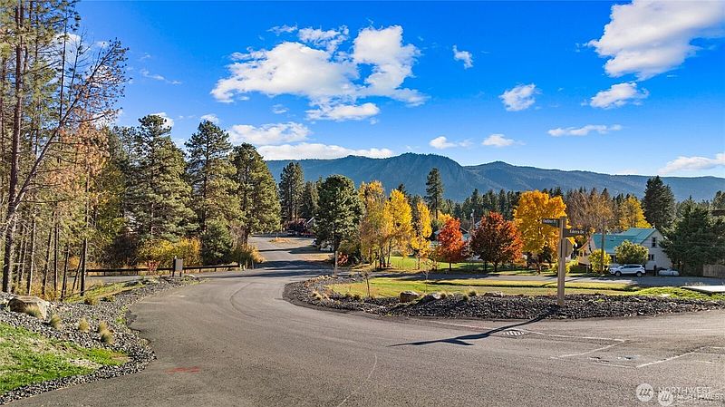 4th image of 604 Compass (Lot 23) Place