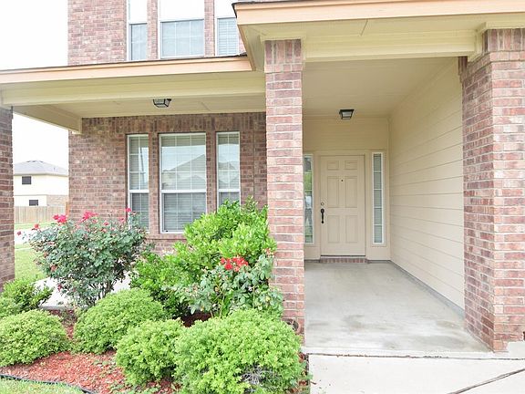 4th image of 5201 Willamette Ln