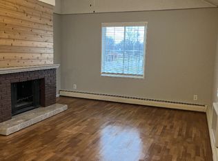 1011 Ruddiman Dr #18, Muskegon, MI 49445