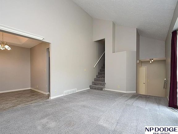 5th image of 14552 Karen St