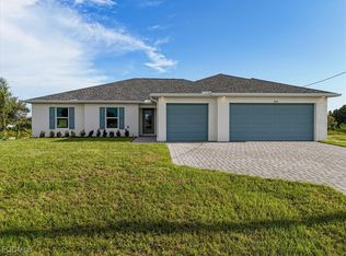 1012 NW 9th St, Cape Coral, FL 33993