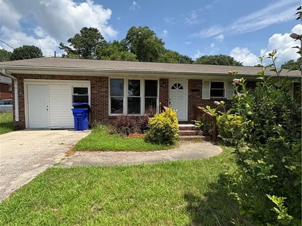 1098 Laurel Ln NW, Conyers, GA 30012