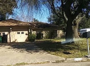 5202 Danfield Dr, Houston, TX 77053