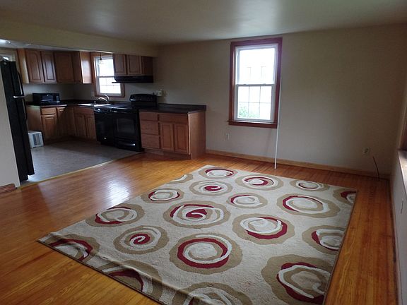 Living Room no furniture