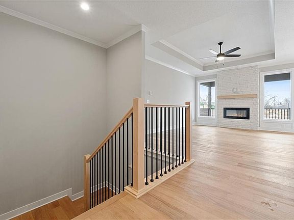 3rd image of 24964 W 94th Pl