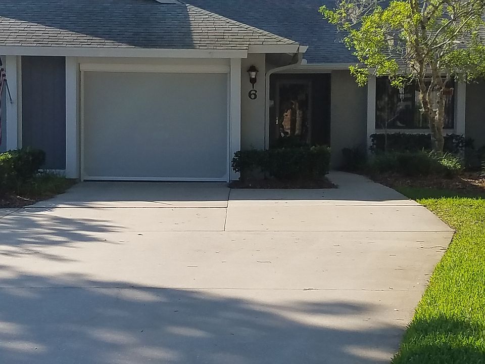 6 lake forest circle North