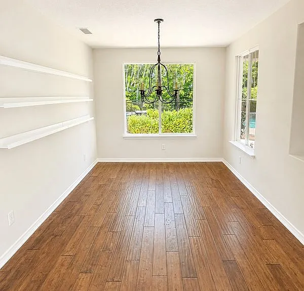 250 Napa Ct — Photo 16