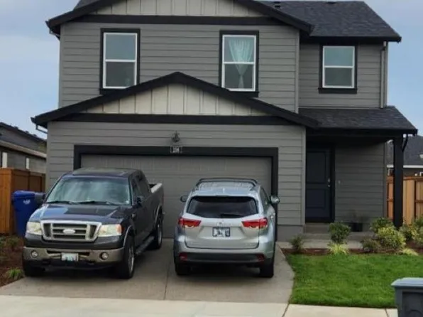 256 Greencrest St NE, Salem, OR 97301