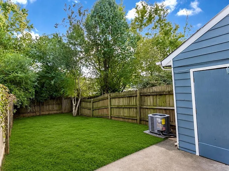 1405 Kennesaw Trace Ct NW — Photo 3