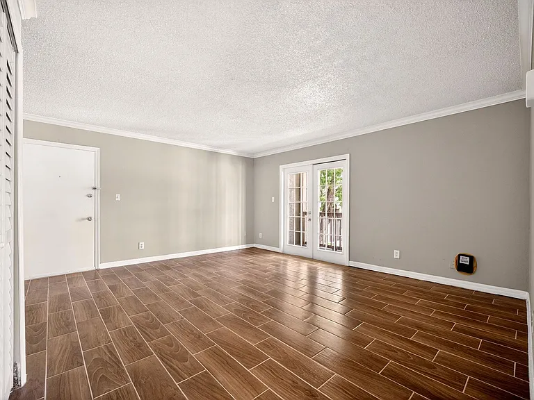 285 Wymore Rd #202 — Photo 8