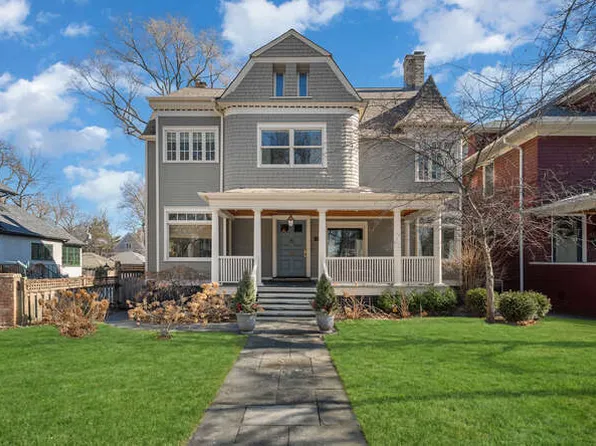 1211 Hinman Ave, Evanston, IL 60202