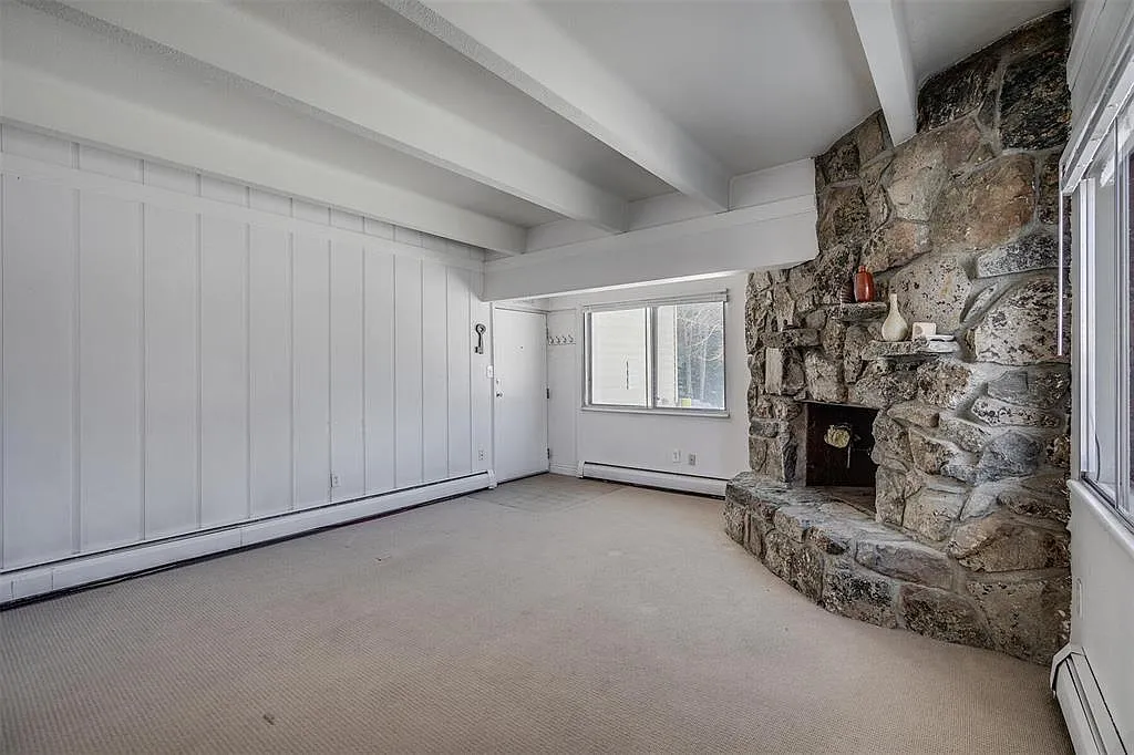 1 bed, 596 sqft, $2,950 — Photo 3