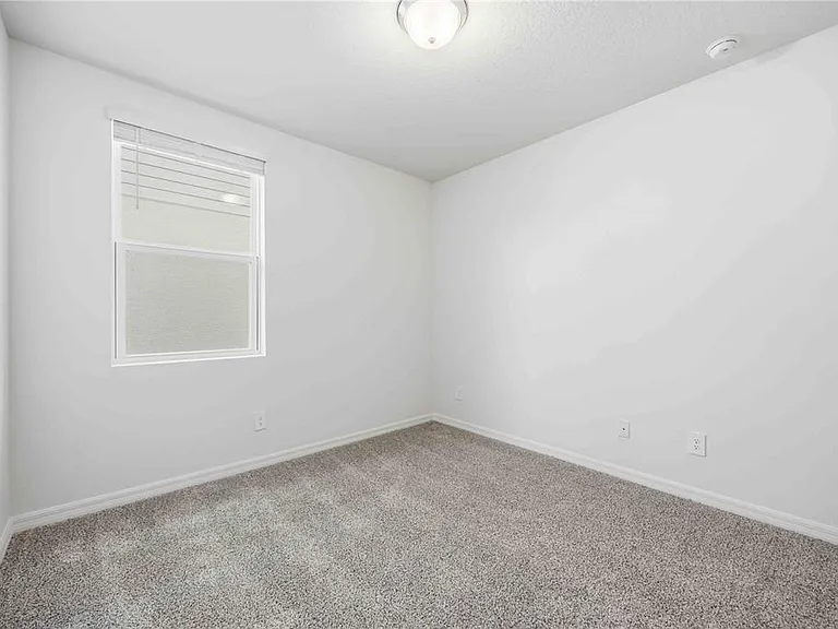 5009 Katrina Dr — Photo 18