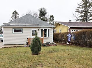 813 Highland Ave, Watertown, WI 53098