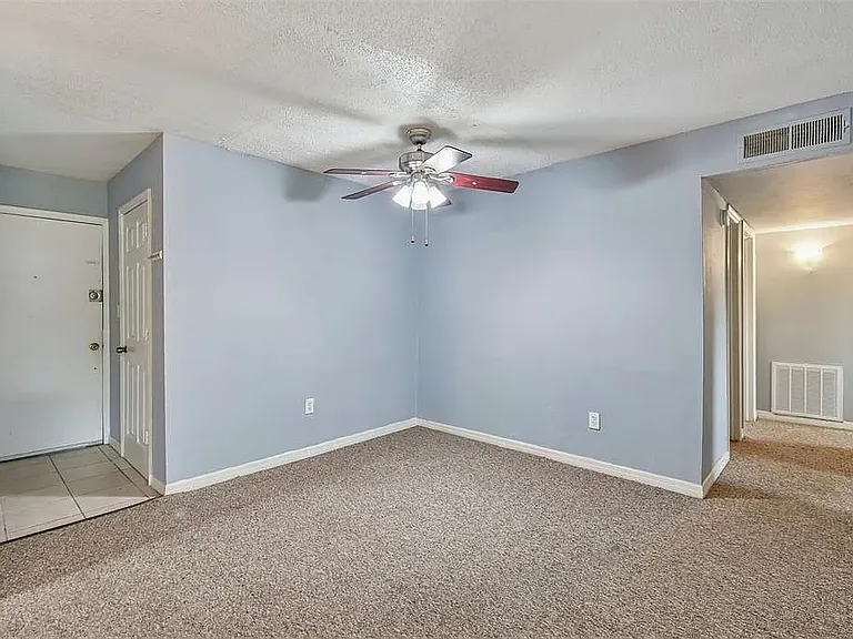 1695 Lee Road E215 — Photo 10