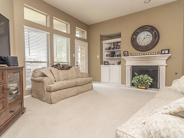 5708 Bedford Ln — Photo 5