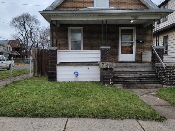 1702 Niagara St, Niagara Falls, NY 14303