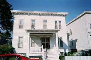 2nd image of 522 Union St