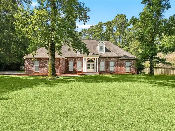 329 Dummy Line Rd, Madisonville, LA 70447