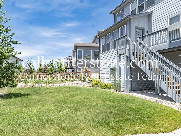 10120 Kentwood Dr — Photo 35