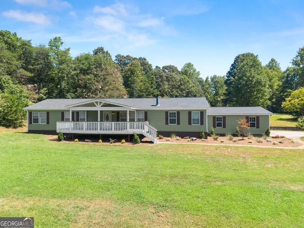 82 Bobbys Dr, Cleveland, GA 30528