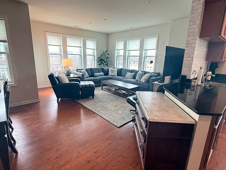 120 University Ave #2301 — Photo 11