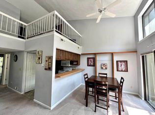 9360 S Lake Ridge Dr #78, Bloomington, IN 47401