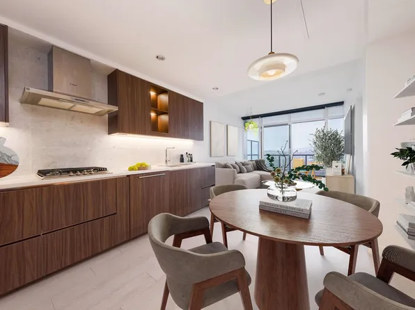 4720 Lougheed Hwy #2508, Burnaby, BC V5C 0M8