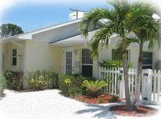 601 N Shore Dr, Anna Maria, FL 34216
