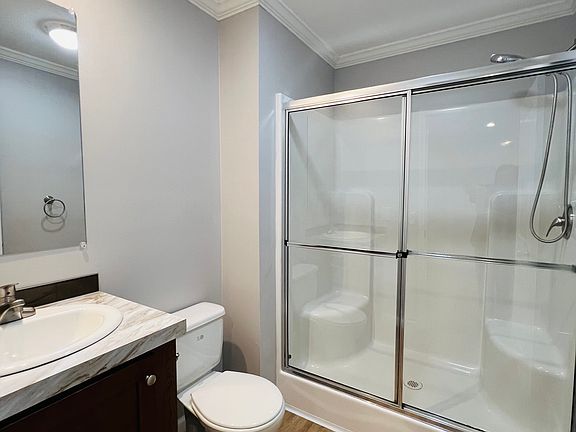4th image of 34 Norhill Dr #No34