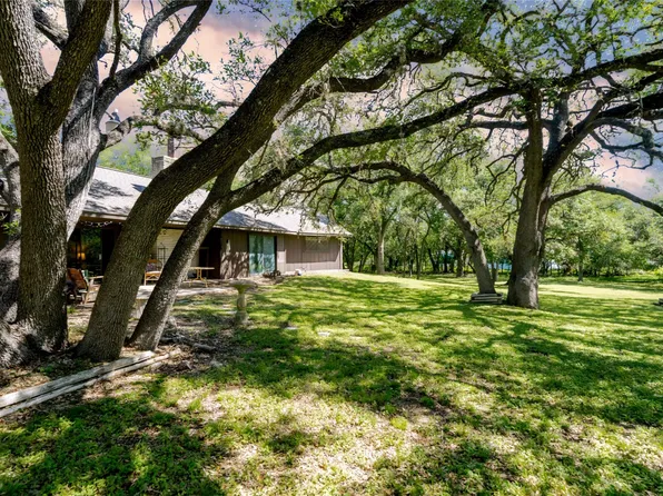 108 Howard Pl, San Marcos, TX 78666