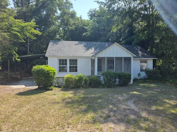 109 John St, Bennettsville, SC 29512