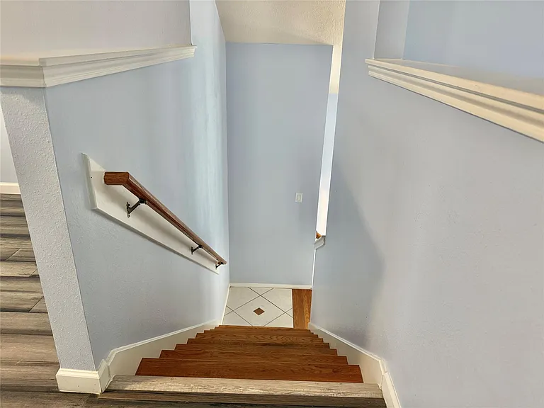 14802 Bellflora Ct — Photo 17