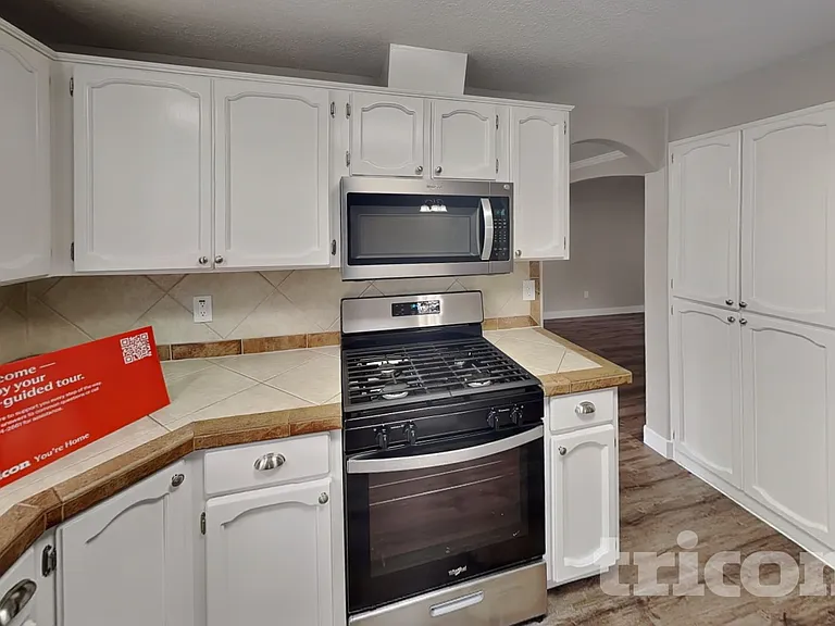 3402 NE 165th Ave — Photo 7