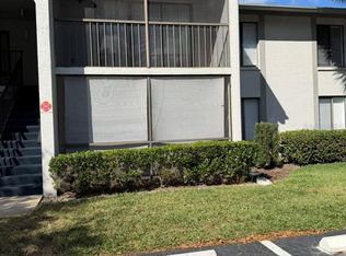 1322 Pine Ridge Cir, Sanford, FL 32773