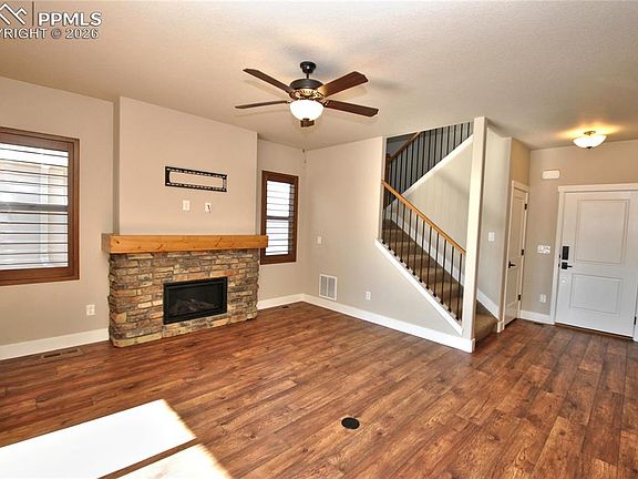 2nd image of 724 Sage Forest Ln