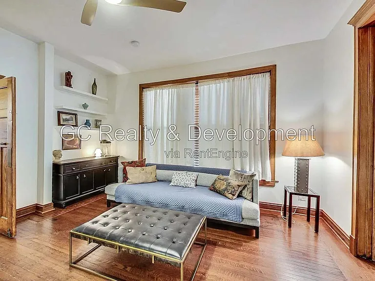 4936 S Saint Lawrence Ave — Photo 37